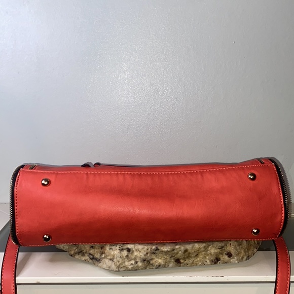 Urban Expressions Red/Orange Large Vegan Satchel Crossbody/Hand/Shoulder Bag - Picture 16 of 16
